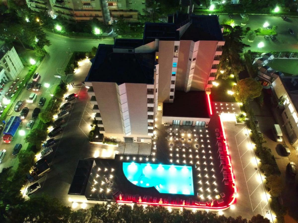 Domus Grand Hotel Rende Exterior photo